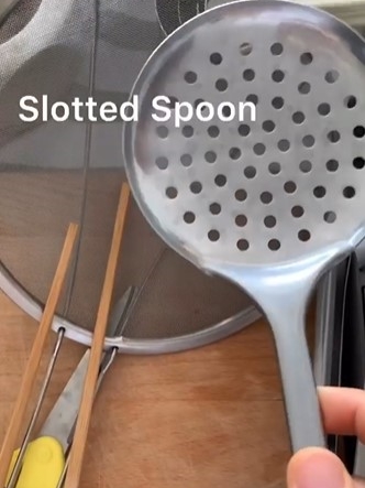 7 Alat dapur Sarah Diorita istri Eross Candra, bikin masak kian mudah