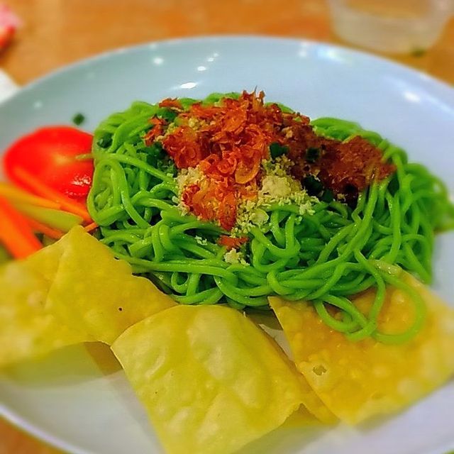 7 Kreasi mi khas Indonesia ini punya nama unik, ada yang nyeremin