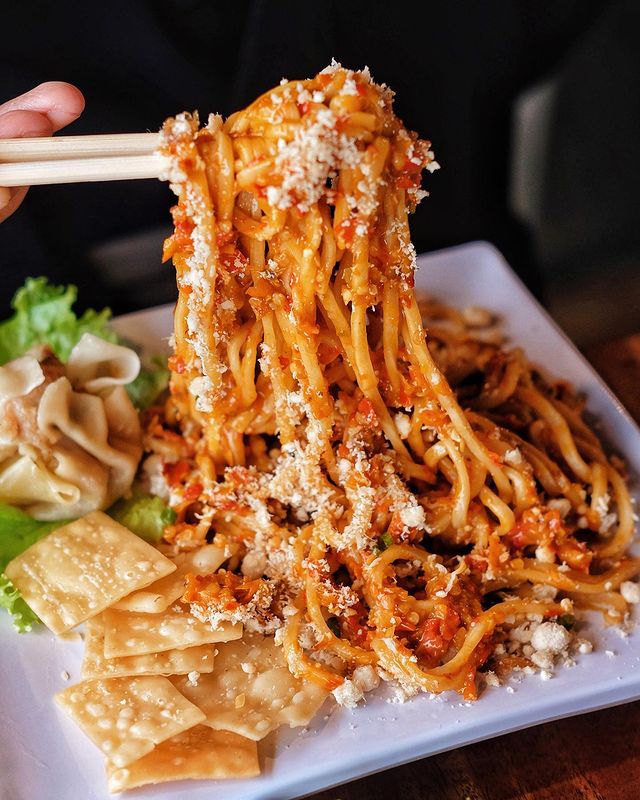 7 Kreasi mi khas Indonesia ini punya nama unik, ada yang nyeremin