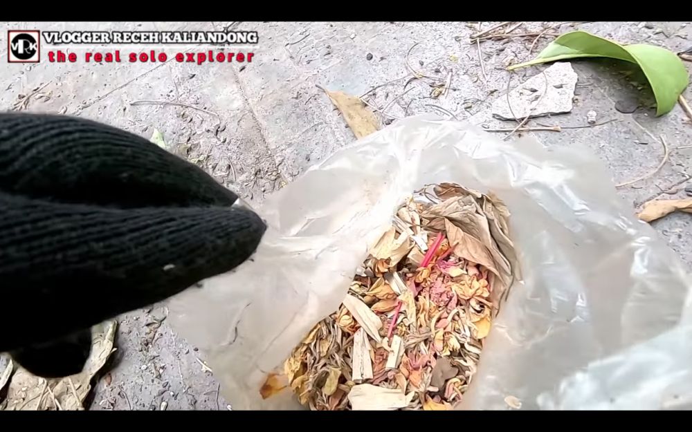 11 Penampakan rumah bekas pembunuhan, pelaku tulis pesan di dinding