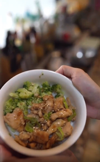 9 Inspirasi masakan rumahan Sharena Delon, simpel pakai bahan sehat