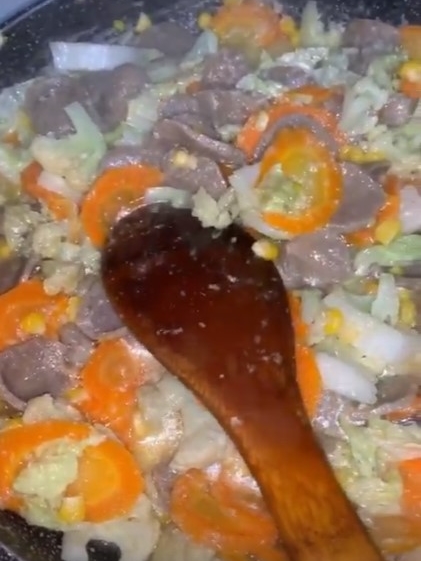 7 Kreasi tumisan ala Audy Item, pakai rempah sederhana & mudah ditiru