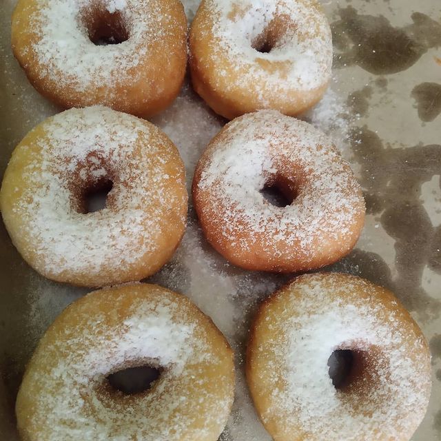 15 Cara membuat donat manual tanpa mixer, empuk, dan antigagal