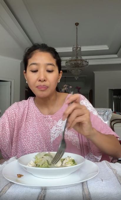 5 Makanan dan minuman ini bikin Olivia Zalianty langsing tanpa diet