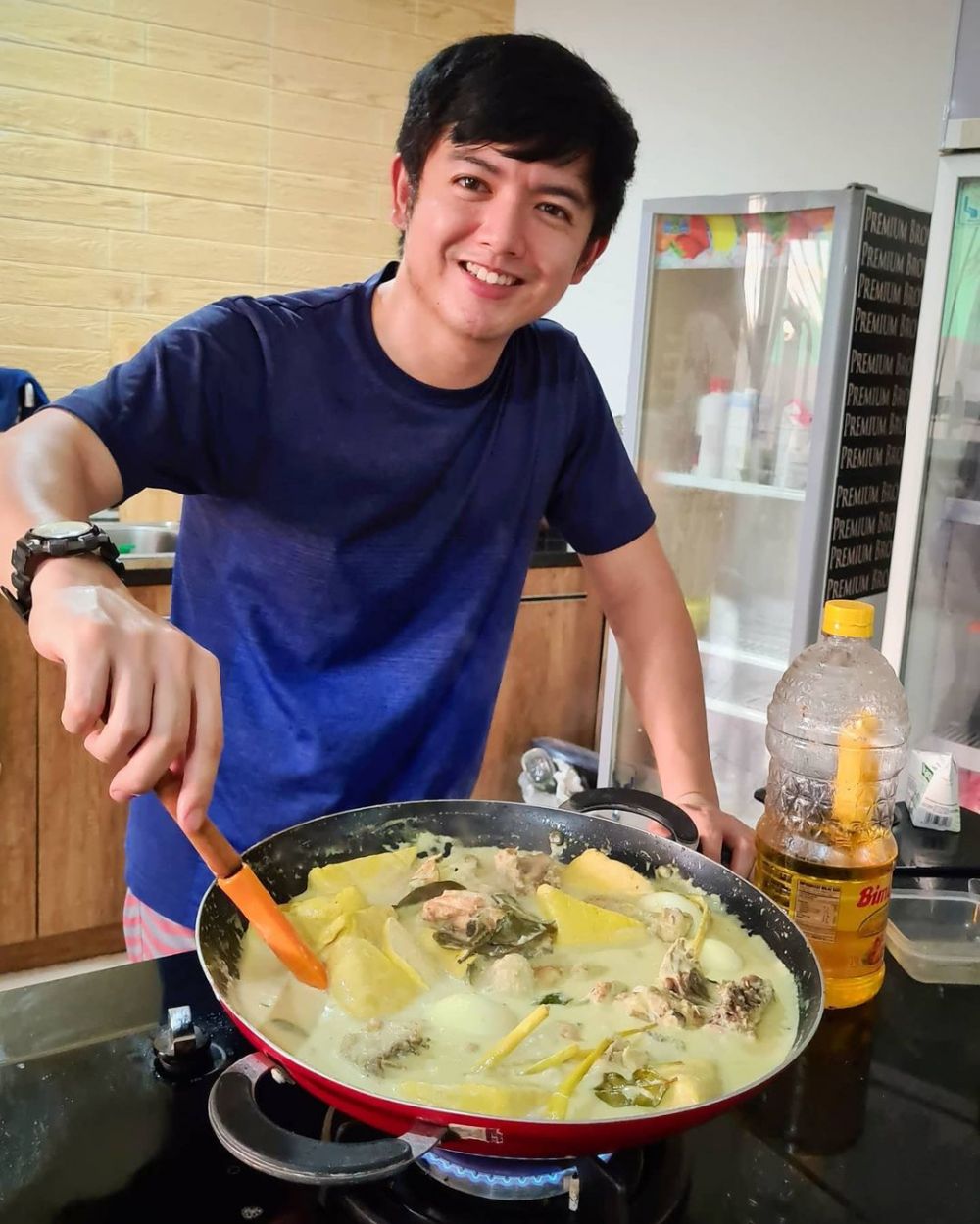 Nggak cuma jago bikin kue, ini 7 masakan rumahan ala Nicky Tirta