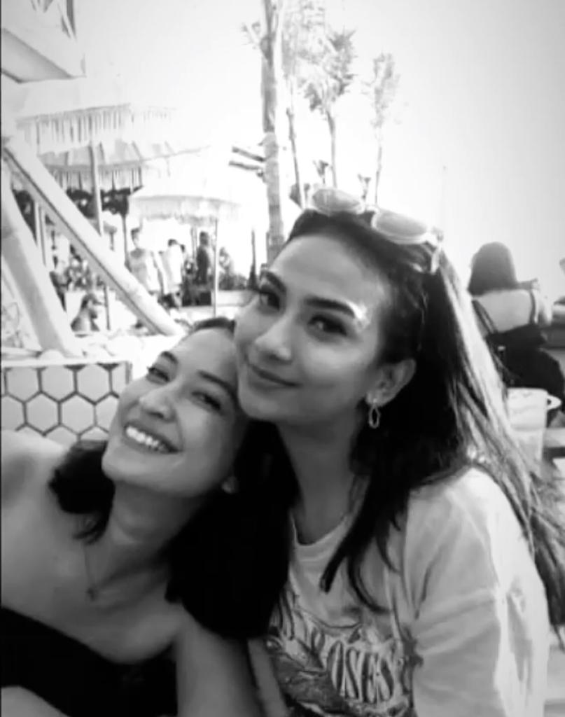 9 Potret memori persahabatan Vanessa Angel, Anneke Jodi & Feby Febiola