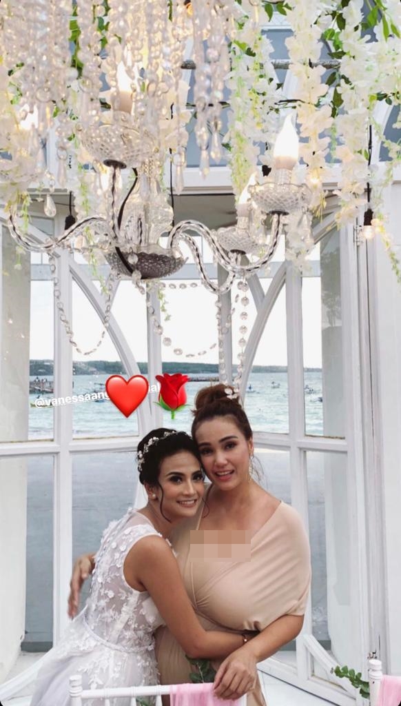 9 Potret memori persahabatan Vanessa Angel, Anneke Jodi & Feby Febiola