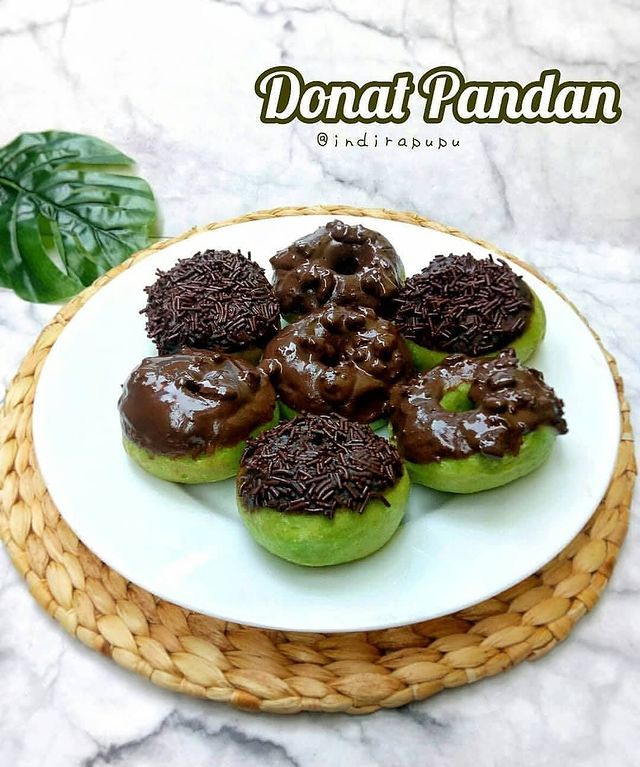 21 Cara membuat donat berbagai rasa, empuk, lembut, dan enak