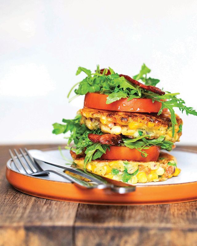 Biasa jadi camilan, ini 9 hidangan 'bakwan' khas berbagai negara