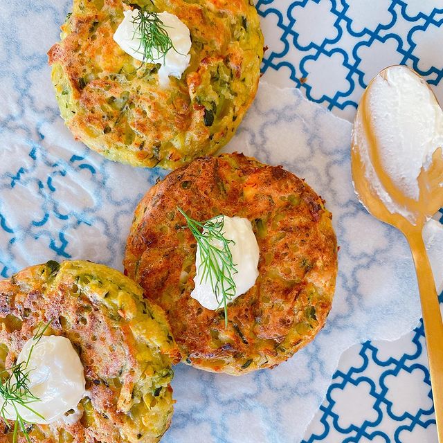 Biasa jadi camilan, ini 9 hidangan 'bakwan' khas berbagai negara