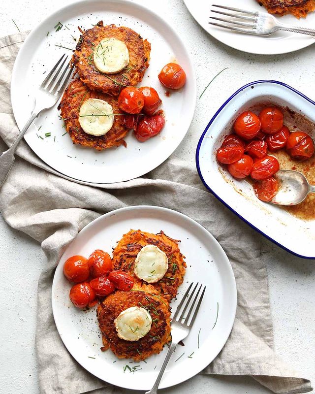 Biasa jadi camilan, ini 9 hidangan 'bakwan' khas berbagai negara