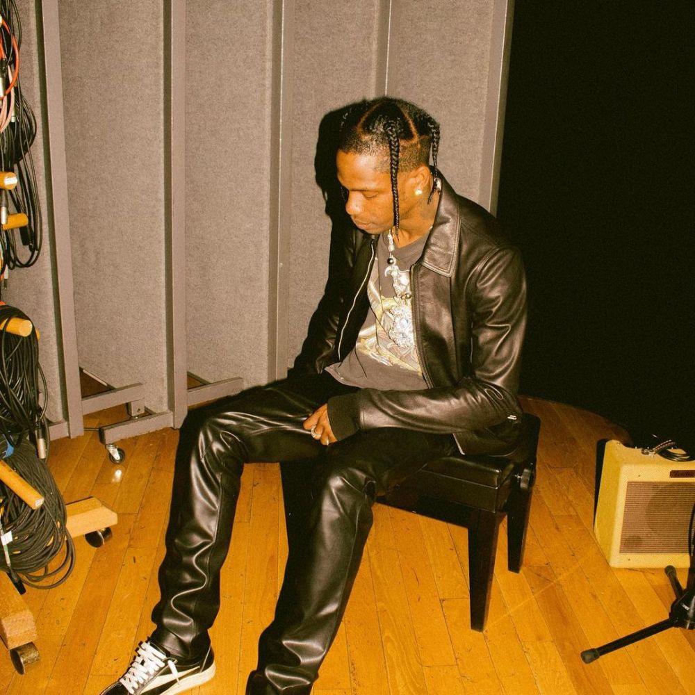 7 Fakta kericuhan konser Travis Scott, 8 penonton tewas