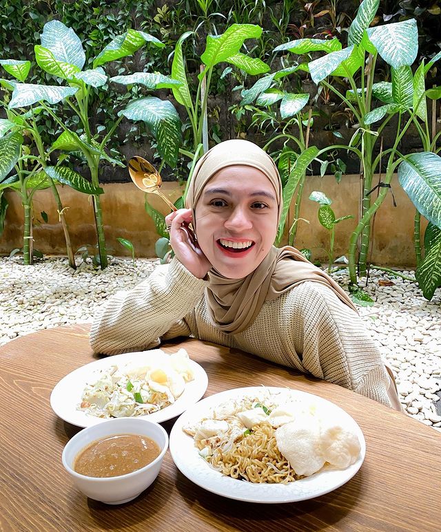 Cocok untuk diet, 7 pola makan Nycta Gina ini bisa pangkas bobot 17 kg