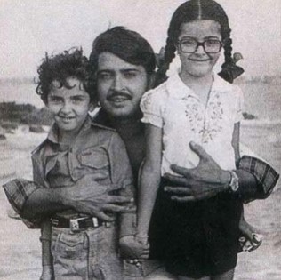 Senyumnya imut, ini 9 potret masa muda mega bintang Hrithik Roshan