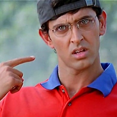 Senyumnya imut, ini 9 potret masa muda mega bintang Hrithik Roshan