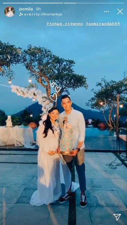 Kue baby shower 7 seleb ini unik, punya Nola B3 isinya jadi sorotan