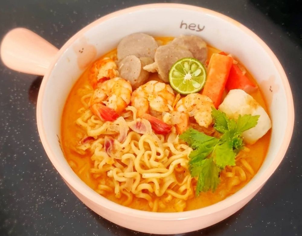 7 Resep kreasi mi instan kuah, simpel dan cocok dinikmati saat hujan