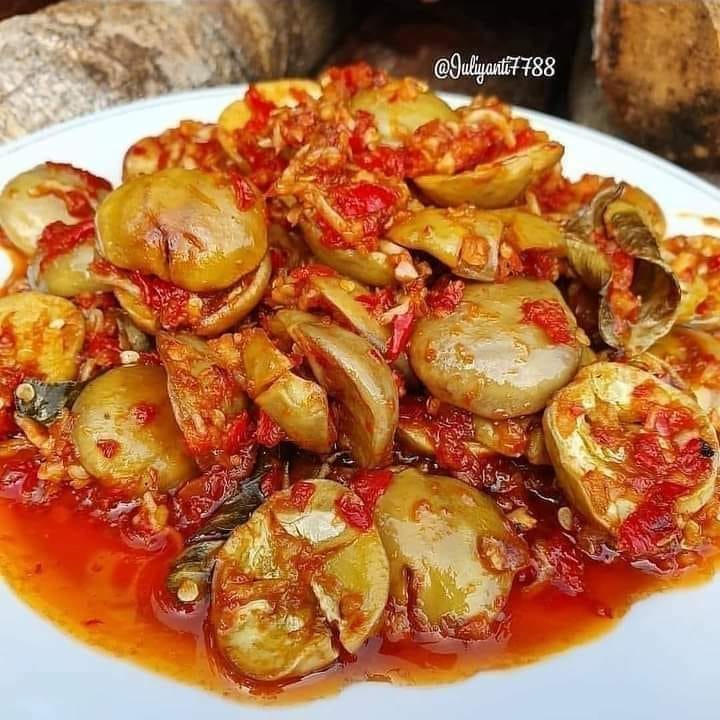 20 Resep resep kreasi sambal teri, praktis dan bikin lahap makan