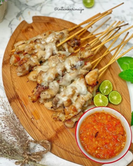 11 Cara membuat sate ayam berbagai bumbu, cocok jadi menu hajatan