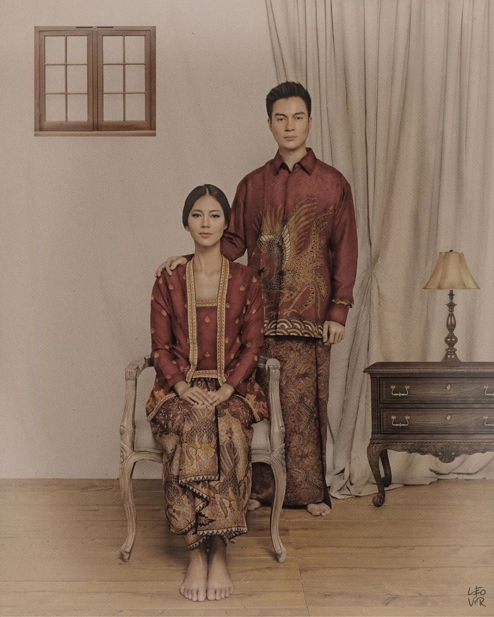 Potret prewedding 11 seleb pakai busana Jawa, bisa jadi inspirasi