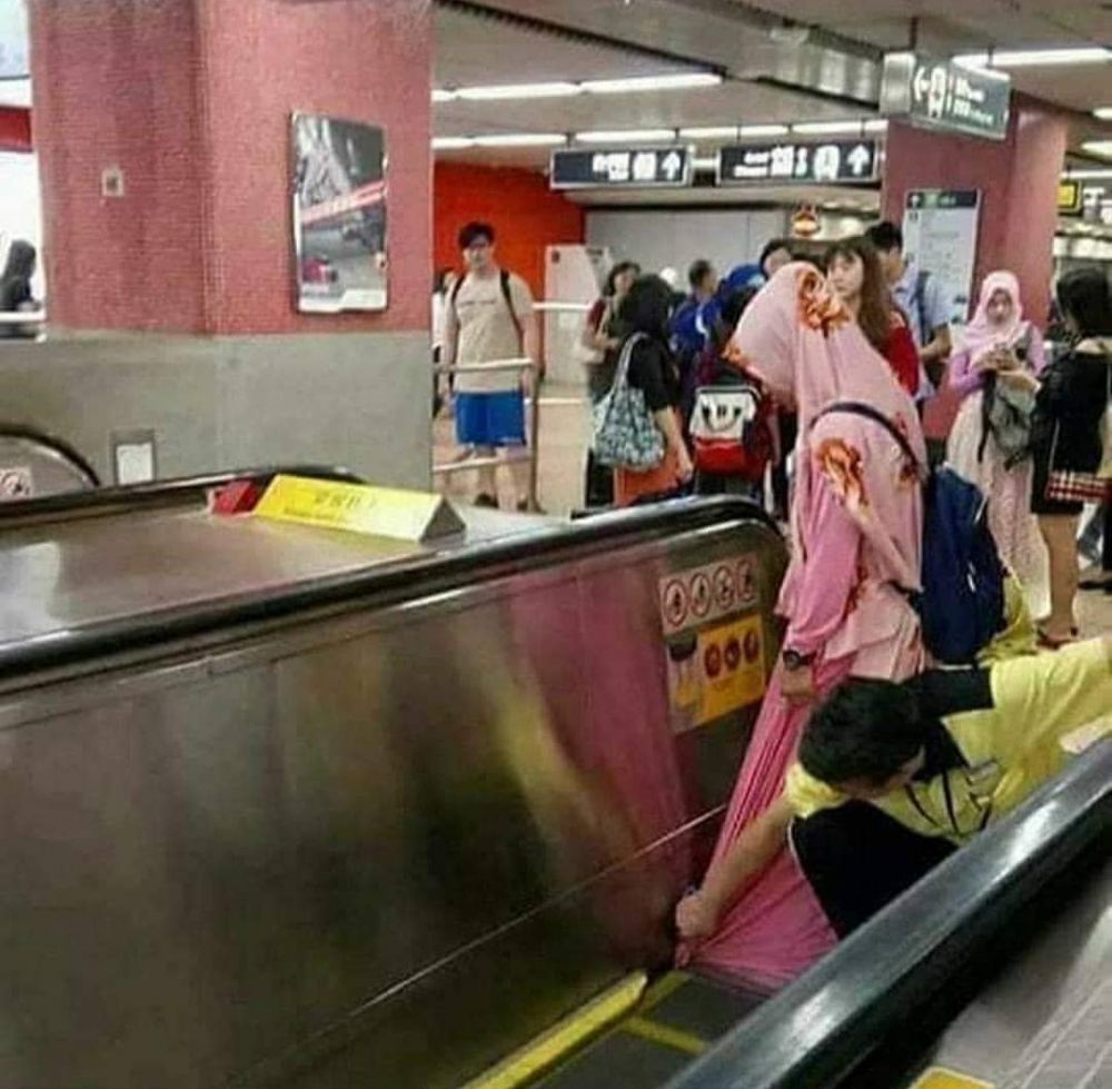 11 Momen lucu jadi orang paling apes, pengen ketawa tapi kasihan