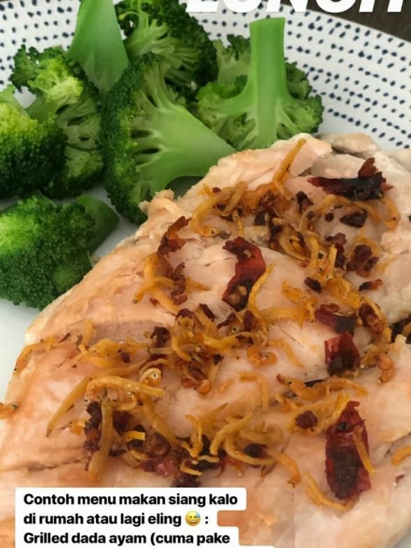 Simpel dan menyehatkan, ini 7 masakan rumahan ala Ersa Mayori