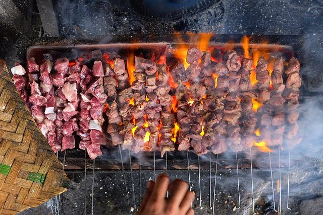 7 Hidangan sate khas Nusantara ini namanya punya arti terselubung