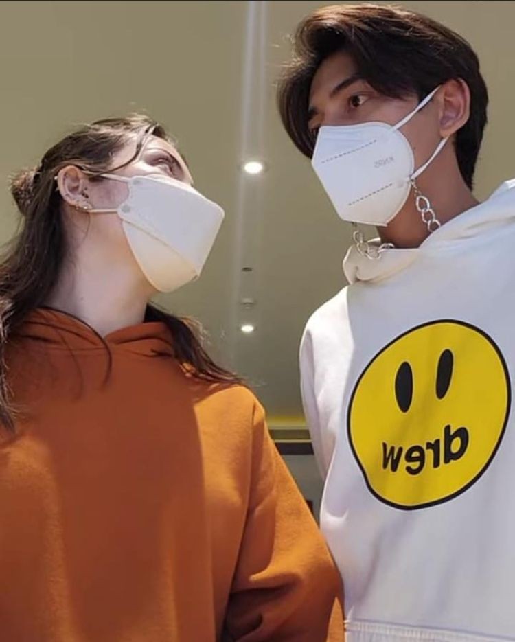 11 Potret mesra Harris Vriza & Haviza Devi, cinta lama bersemi kembali