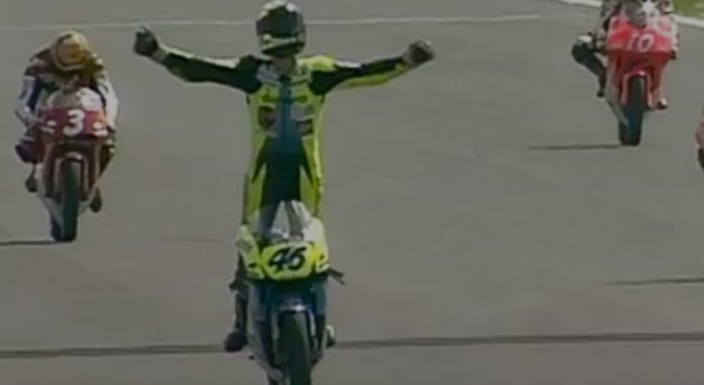 Jadi legenda, ini 10 kemenangan terbaik Valentino Rossi di ajang balap