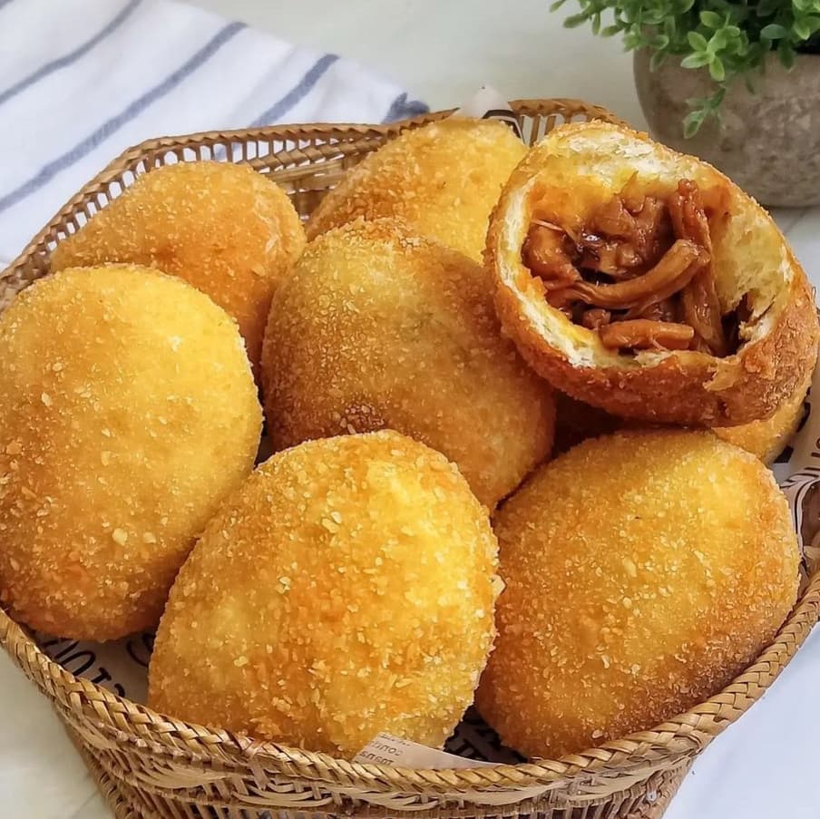 11 Cara membuat roti goreng berbagai isi tanpa ribet