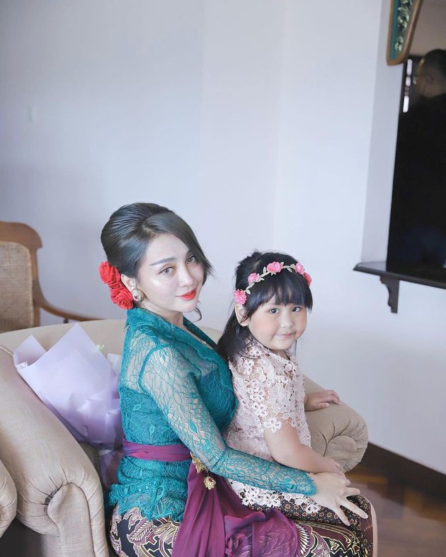 9 Momen Cupi Cupita dilamar Bintang Bagus, ekspresinya tak biasa