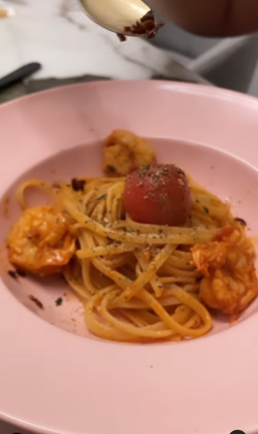 7 Masakan Western ala Caca Tengker, mewah bak hidangan restoran