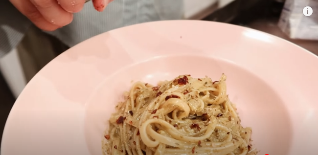 7 Masakan Western ala Caca Tengker, mewah bak hidangan restoran