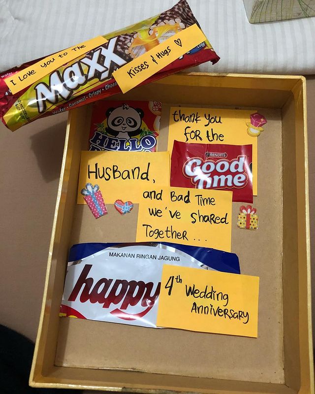 Kue anniversary unik 7 komedian, ada yang dari siomay