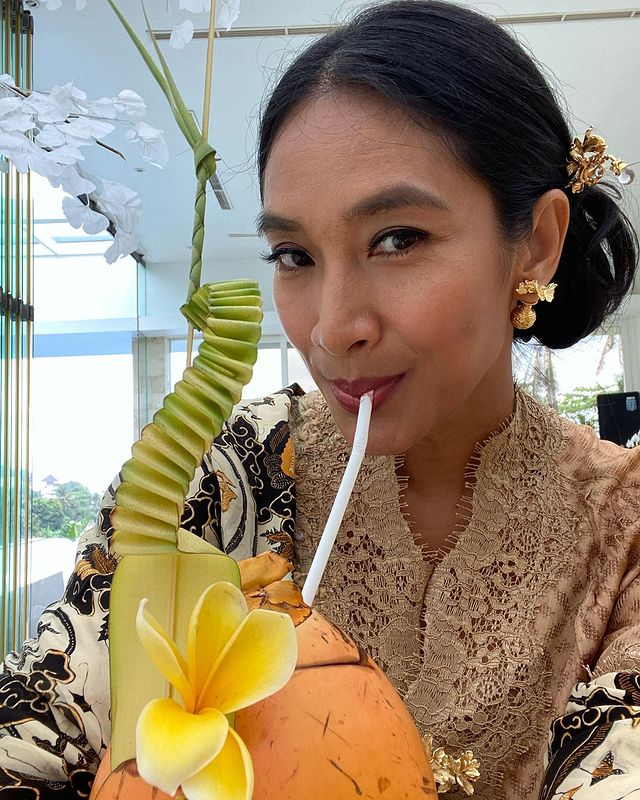 5 Pola makan Happy Salma saat diet, pangkas bobot 16 kg dalam 2 bulan