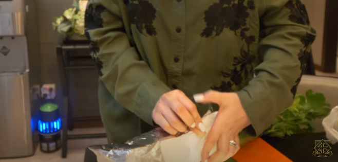 7 Cara menyimpan seledri ala Chelsea Olivia, tetap segar dan awet