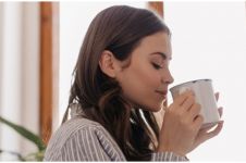 7 Manfaat teh putih bagi tubuh, bantu cegah osteoporosis