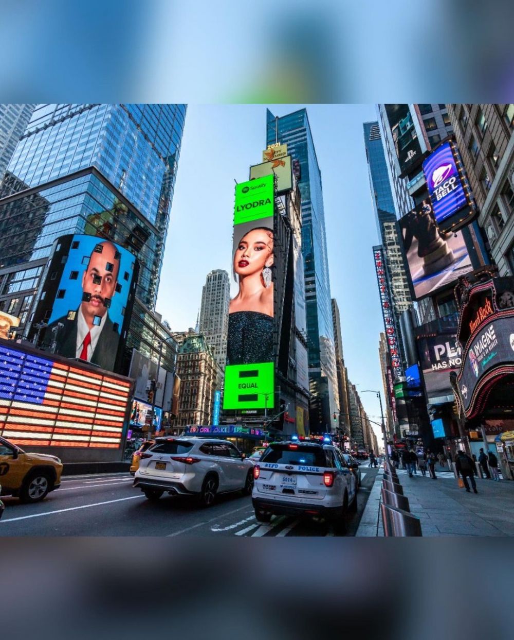 Wajah Lyodra Ginting terpajang di Times Square New York, ungkap syukur