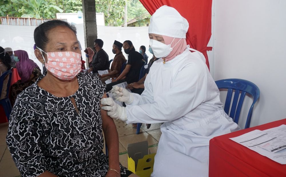 Djarum Foundation gelar vaksinasi dosis kedua untuk warga Semarang