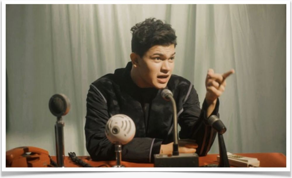 9 Potret Adam Peter, bintang iklan yang terjun ke dunia tarik suara