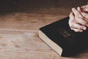 81 Motto hidup dari Alkitab, tenangkan hati dan pikiran