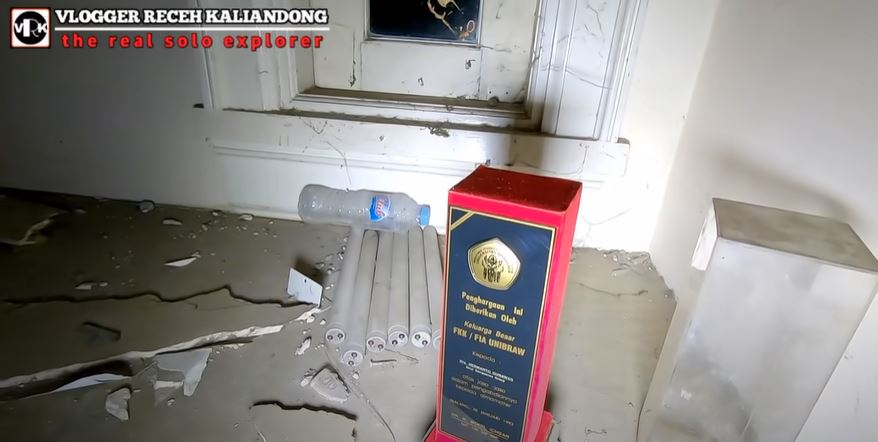 9 Potret rumah terbengkalai milik pengusaha rokok, ada benteng raksasa