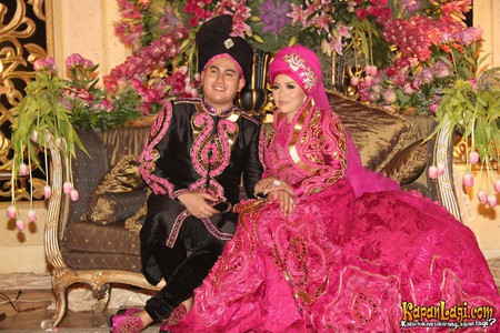 Pernikahan mewah 9 artis berujung perceraian, Reza DA bertahan 5 bulan