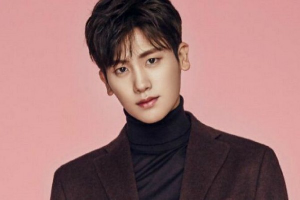 9 Fakta menarik Park Hyung-sik 'Happiness', anak konglomerat di Korea