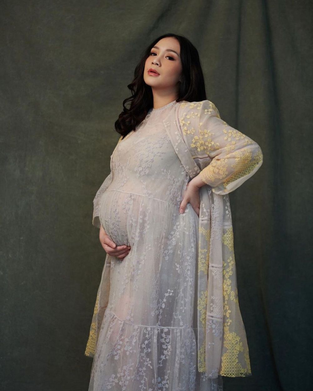 9 Perjalanan kehamilan kedua Nagita Slavina, jadi gampang nangis