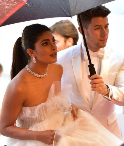 Tepis isu cerai, ini 11 potret mesra Priyanka Chopra dan Nick Jonas