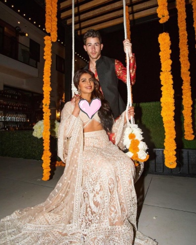 Tepis isu cerai, ini 11 potret mesra Priyanka Chopra dan Nick Jonas