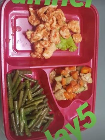 Pangkas bobot 4 kg dalam 13 hari, ini 9 menu Nadila Ernesta saat diet