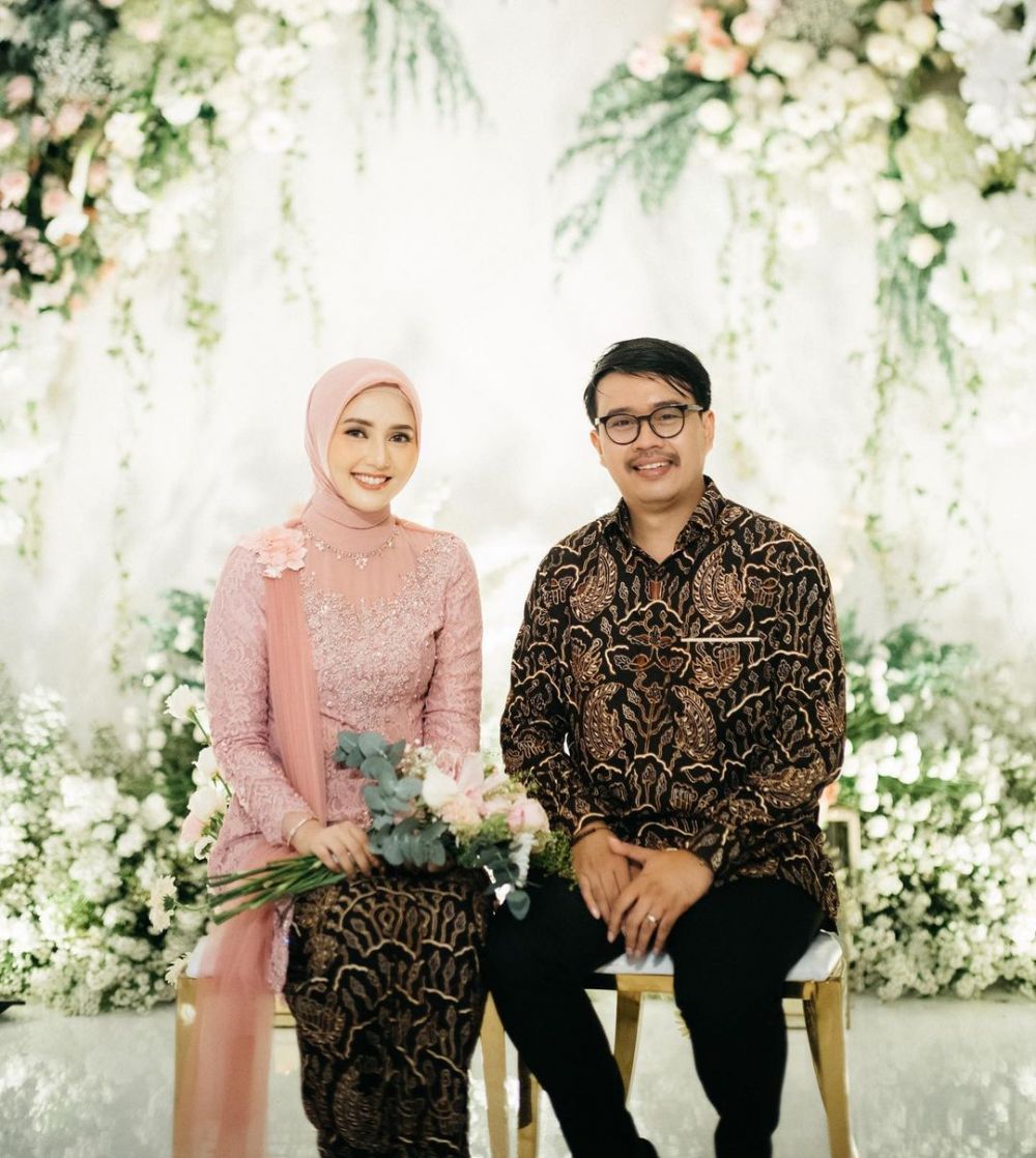 7 Momen lamaran Rara Nawangsih, pemeran ibunya Andin 'Ikatan Cinta'