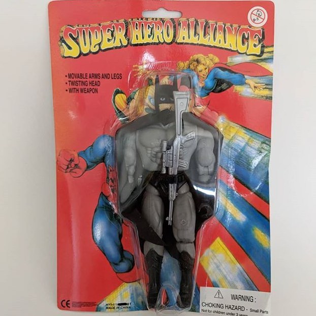 9 Potret absurd action figure Batman ini bentuknya bikin ngakak
